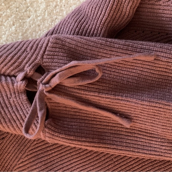MOD NWOT Mauve Ladies Sweater - Picture 4 of 4